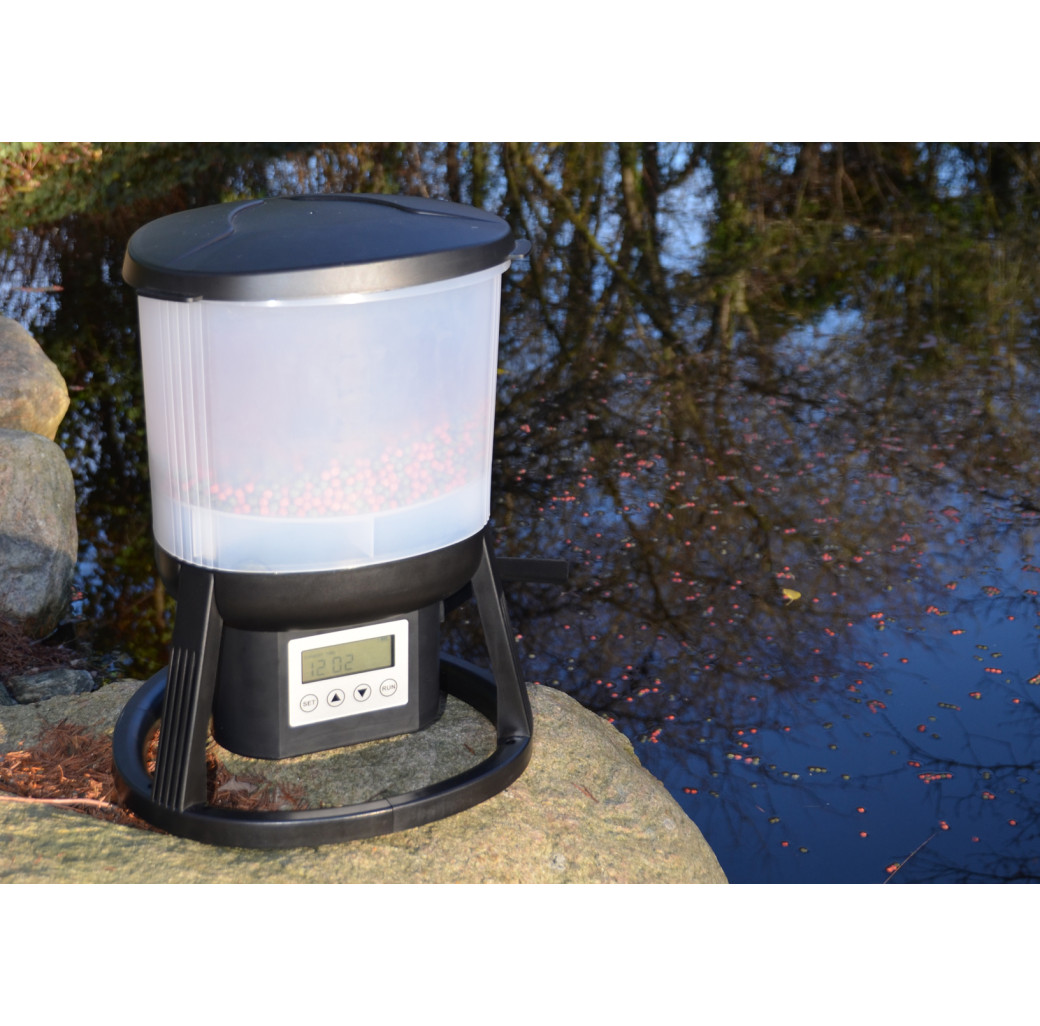 Evolution Aqua evoFeed Automatic Pond Feeder